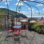 Apartment Benedetta Beautiful House - By The Sea *