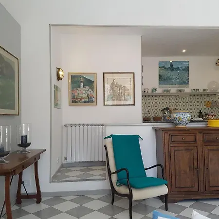 Benedetta Beautiful House - By The Sea *