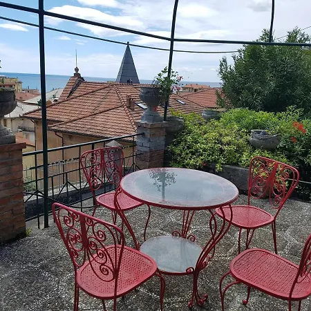 Benedetta Beautiful House - By The Sea *