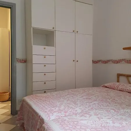 Benedetta Beautiful House - By The Sea Apartment *