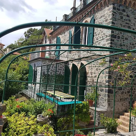 Benedetta Beautiful House - By The Sea