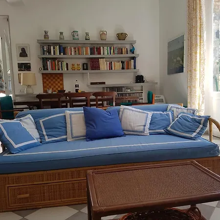 Benedetta Beautiful House - By The Sea * 레반토