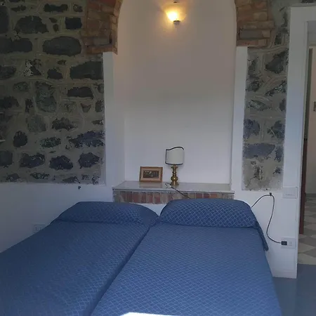Benedetta Beautiful House - By The Sea